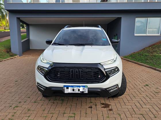 FIAT TORO 1.3 TURBO 270 FLEX FREEDOM AT6 FIAT TORO 1.3 TURBO 270 FLEX FREEDOM AT6